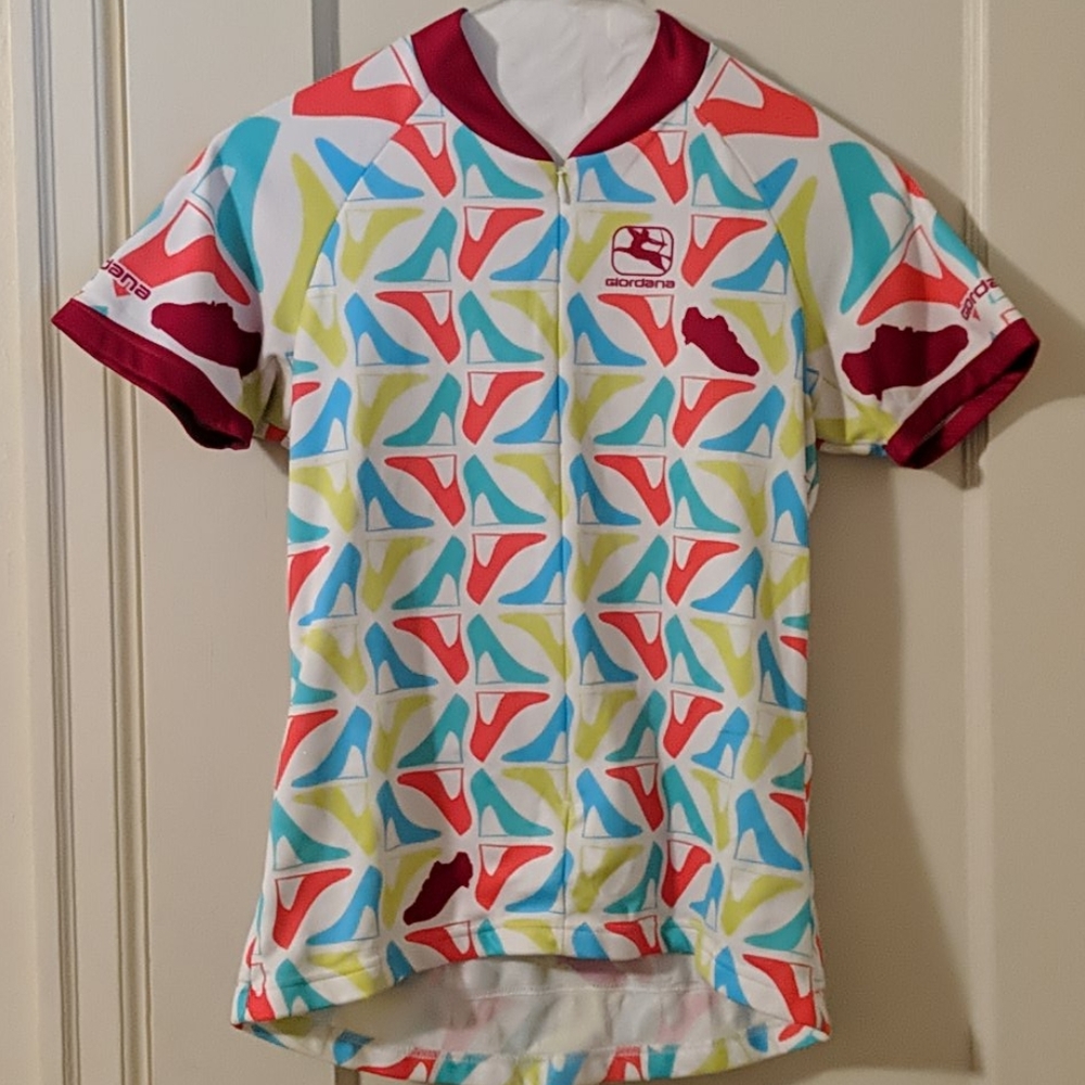 Short sleeve cycling jersey